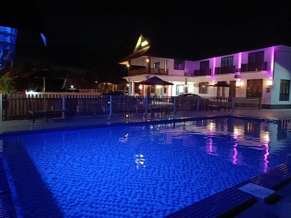 Villa Wanie Inn Setiu Kültér fotó