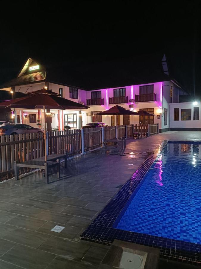 Villa Wanie Inn Setiu Kültér fotó