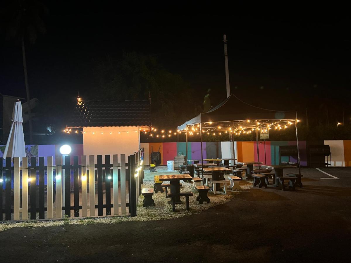 Villa Wanie Inn Setiu Kültér fotó